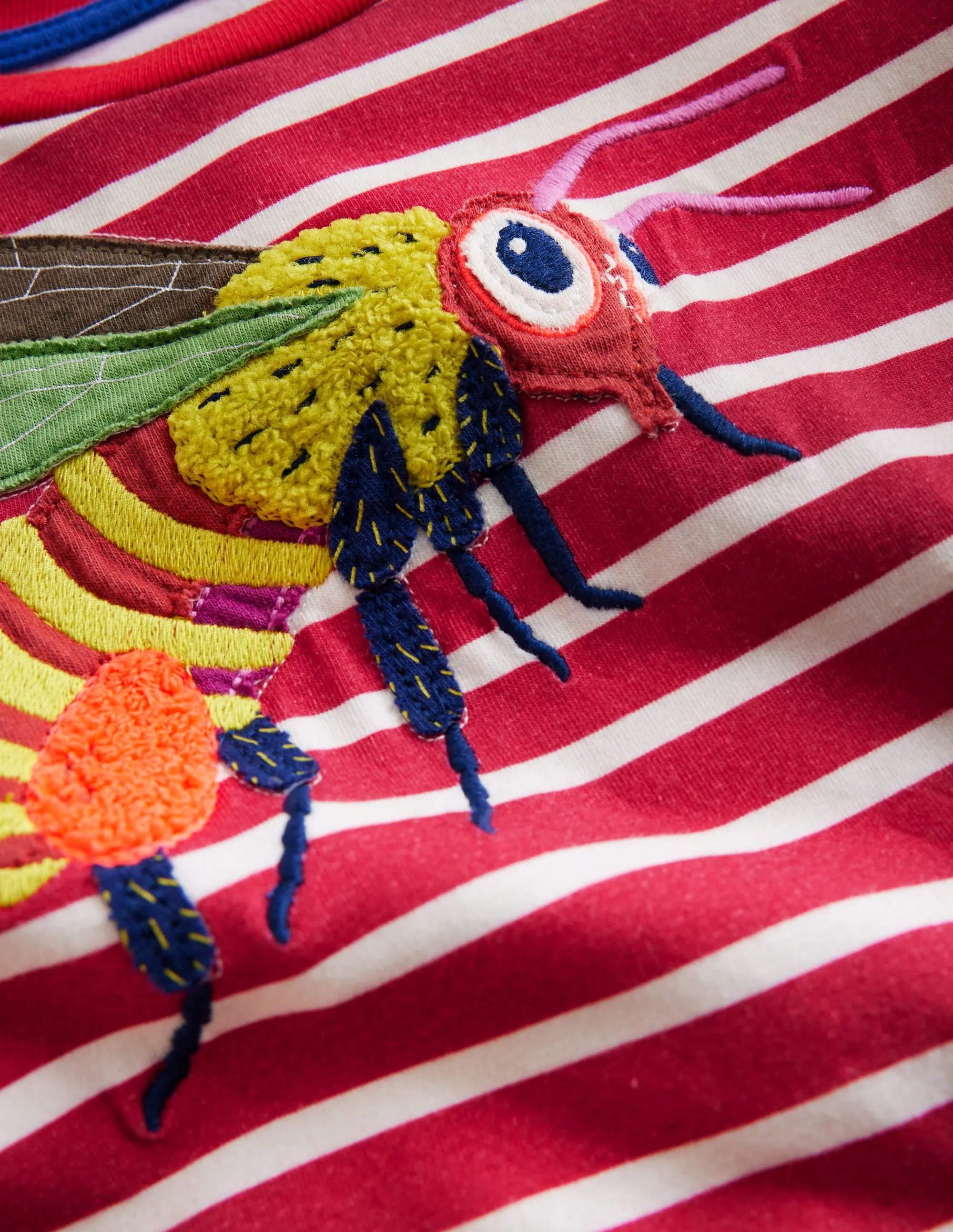 Appliqué Textured T-shirt-Jam Red/Ivory Bugs