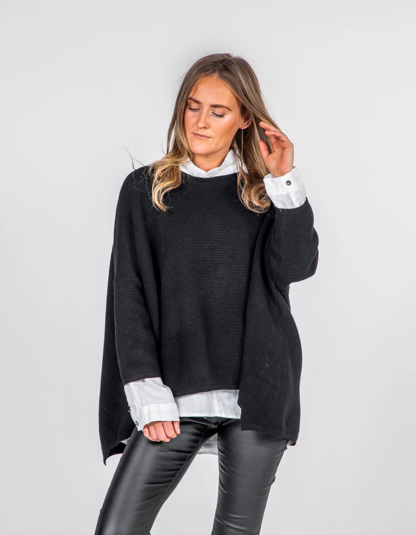 Juniper Oversize Ribbed Knit Jumper in Black