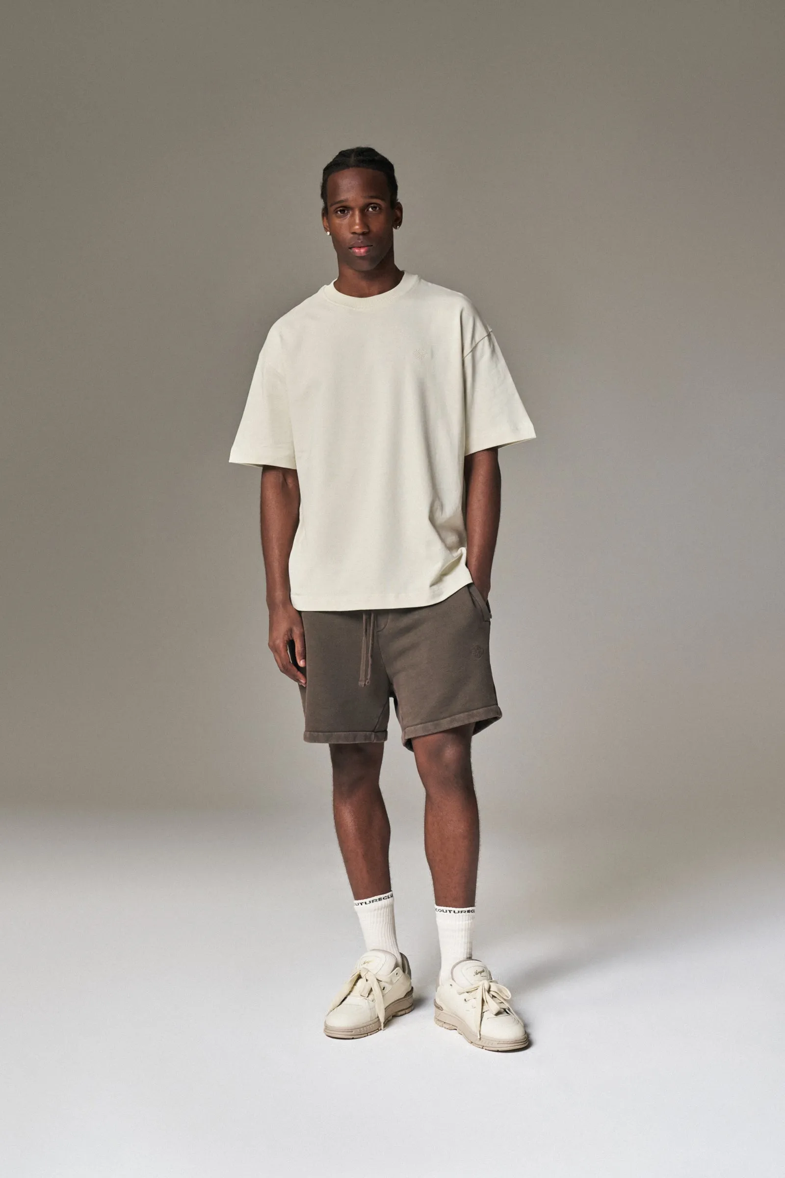 LAUNDERED CLASSICS SHORTS - BROWN