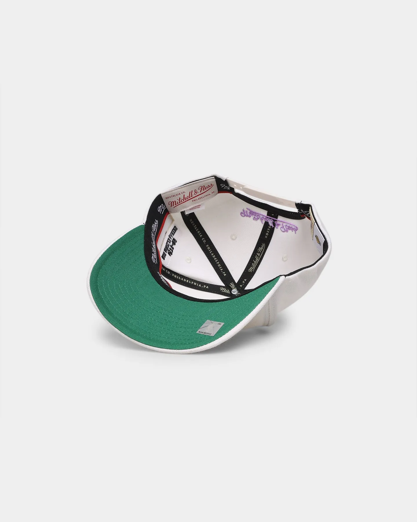 Mitchell & Ness Los Angeles Lakers 'Hardwood Classics Patch' Classic Red Snapback Cream