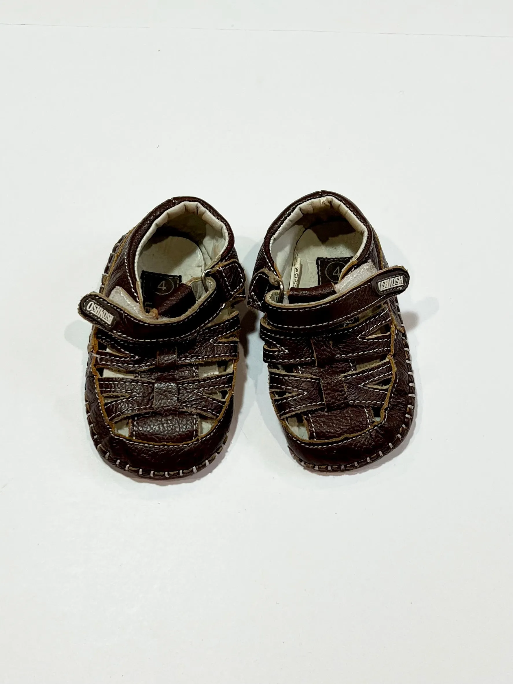 Soft leather shoes - Size 4