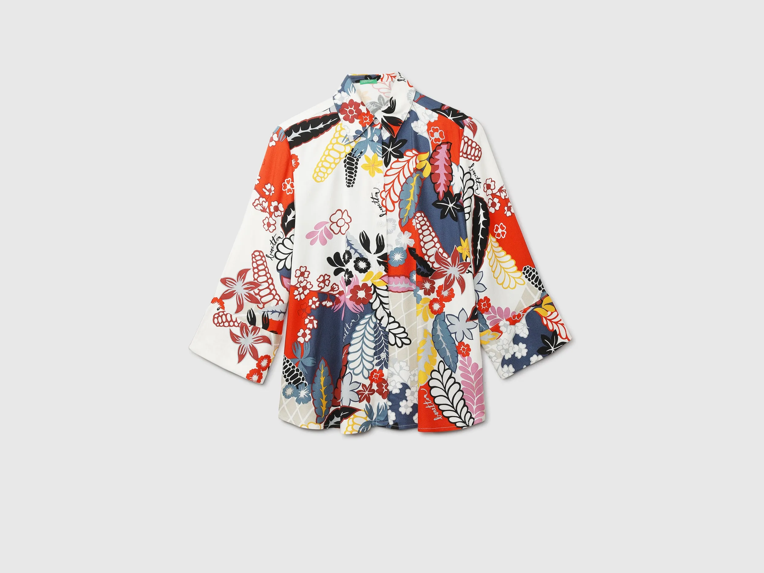 Women Printed Spread Collar Shirt