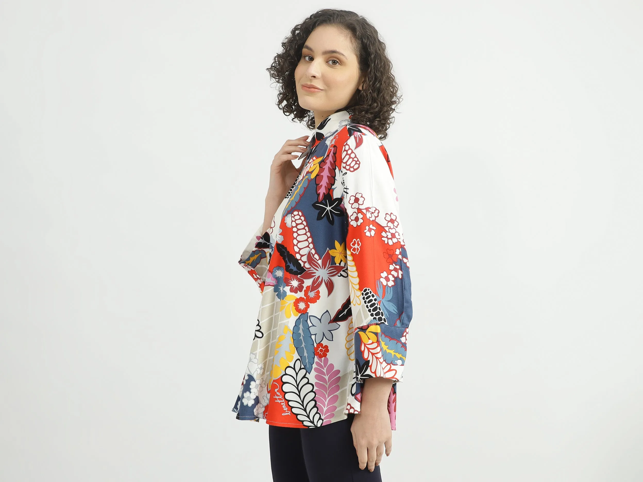Women Printed Spread Collar Shirt