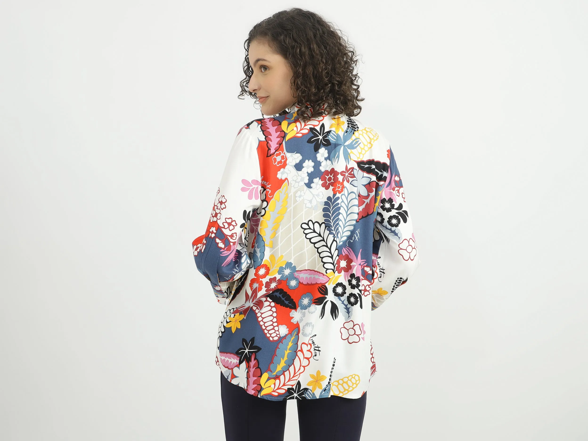 Women Printed Spread Collar Shirt